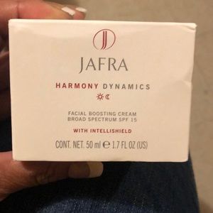 Jafra cream